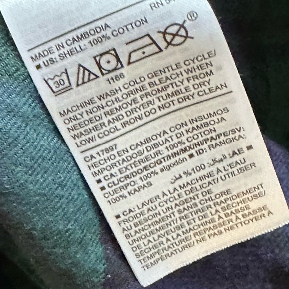 Old navy flannel - Picture 6 of 6